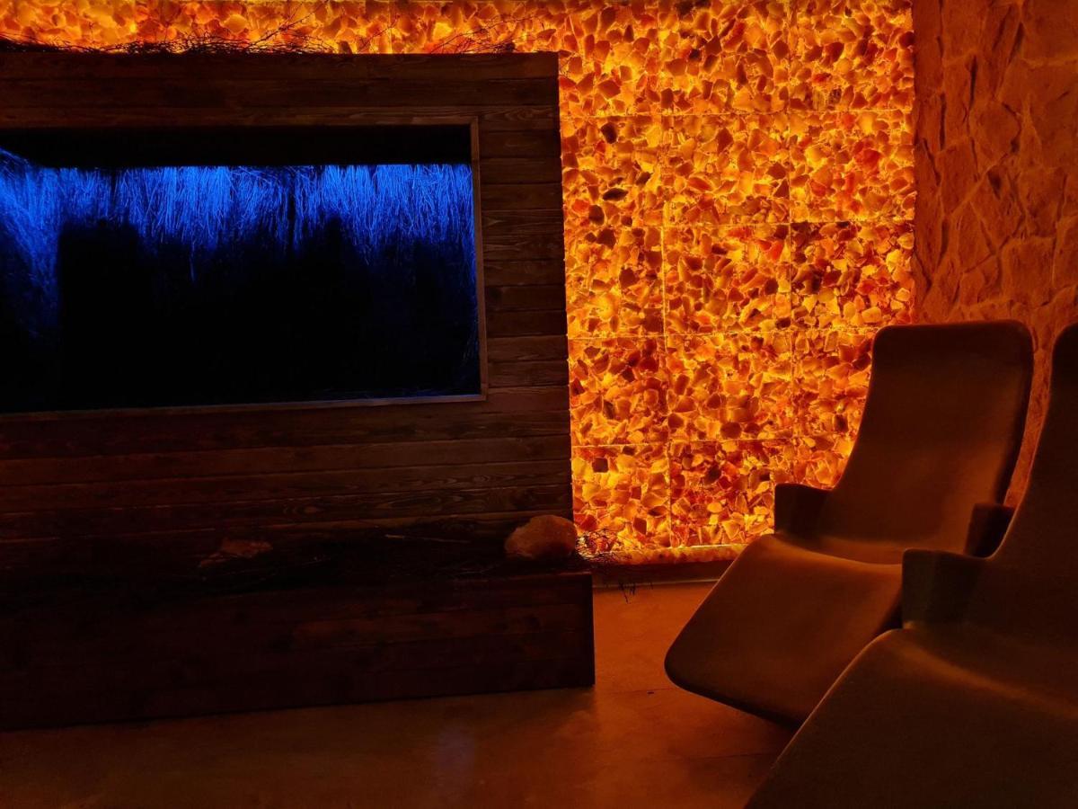 Hotel 365 เคียลเซ ภายนอก รูปภาพ