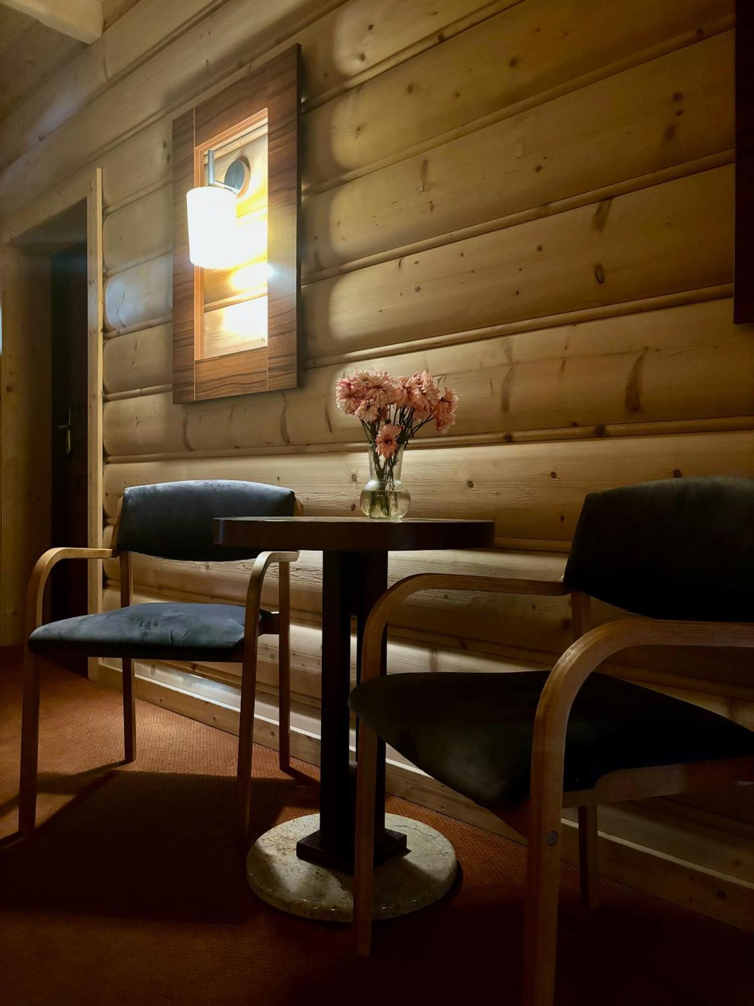 Hotel 365 เคียลเซ ภายนอก รูปภาพ